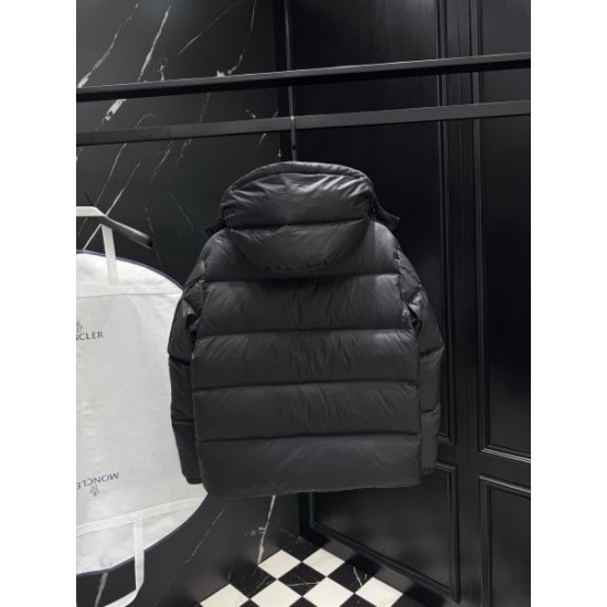 2025FW MONCLER モンクレール セール・早い者勝ち ダウンジャケット