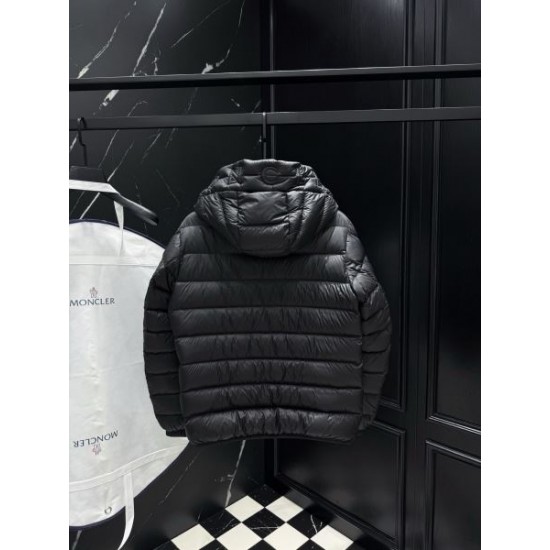 2025FW MONCLER モンクレール 着回し抜群カラー ダウンジャケット