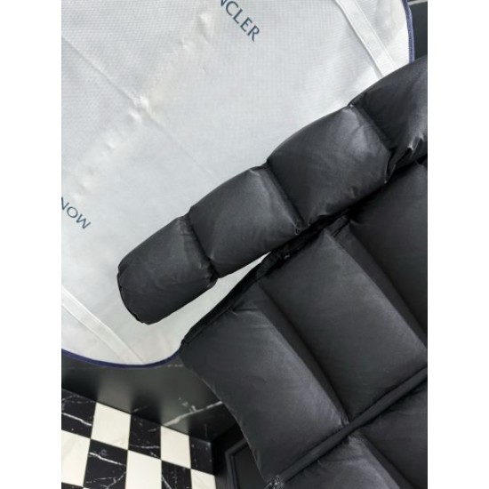 2025FW MONCLER モンクレール 新作限定プリントモデル ダウンジャケット