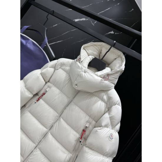 2025FW MONCLER モンクレール 今冬人気急上昇セール品 ダウンジャケット
