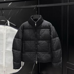 2025FW MONCLER モンクレール 絶対手に入れたい人気作 ダウンジャケット
