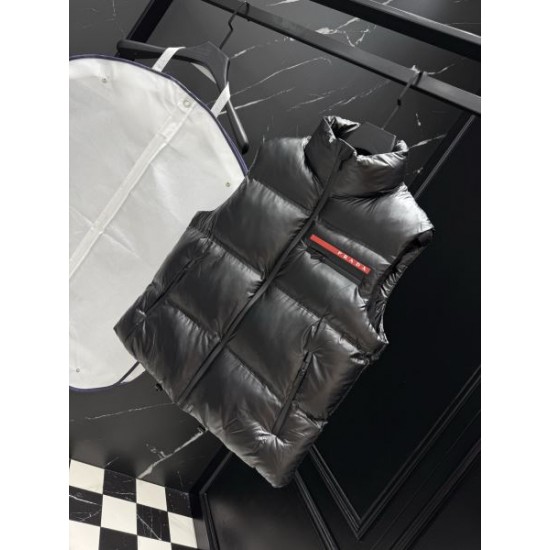 2025FW PRADA プラダ 秋冬注目の厳選モデル ダウンジャケット