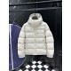 2025FW PRADA プラダ トレンド映えスタイル ダウンジャケット