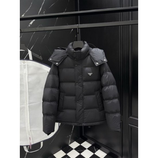 2025FW PRADA プラダ 高評価レビュー続出 ダウンジャケット
