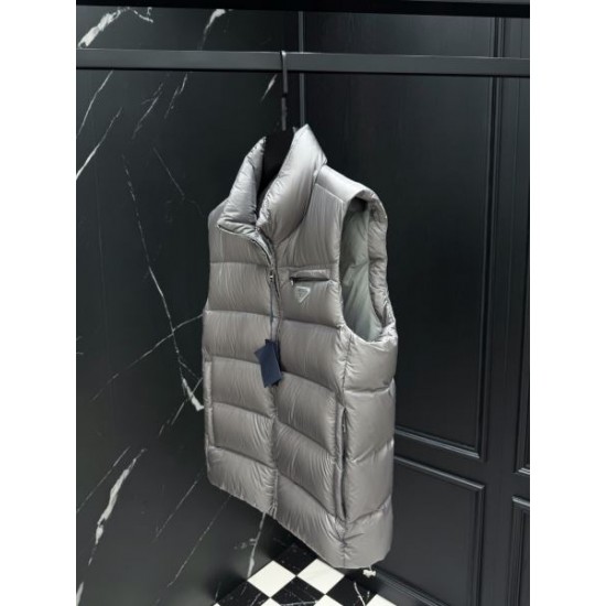 2025FW PRADA プラダ 今季おすすめの一着 ダウンジャケット