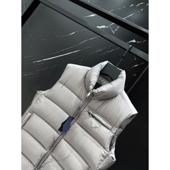 2025FW PRADA プラダ 今季おすすめの一着 ダウンジャケット