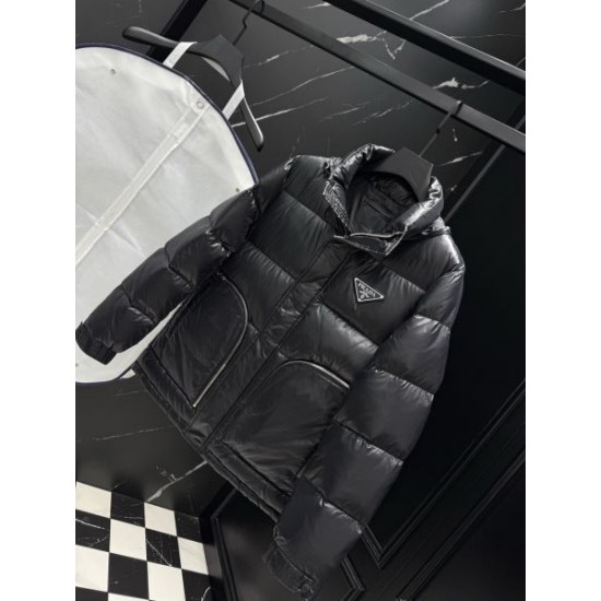2025FW PRADA プラダ 心惹かれるスタイル ダウンジャケット
