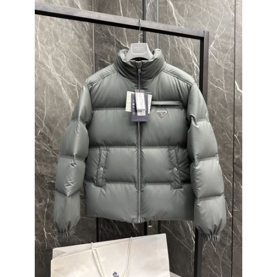 2025FW PRADA プラダ 新作限定・人気急上昇 ダウンジャケット