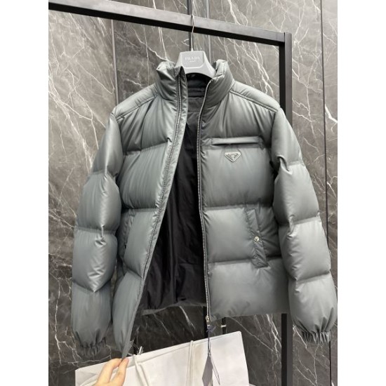 2025FW PRADA プラダ 新作限定・人気急上昇 ダウンジャケット