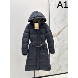2025FW BURBERRY バーバリー ヴィンテージ感漂う一着 ダウンジャケット