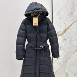 2025FW BURBERRY バーバリー ヴィンテージ感漂う一着 ダウンジャケット