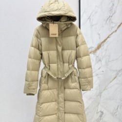 2025FW BURBERRY バーバリー ヴィンテージ感漂う一着 ダウンジャケット