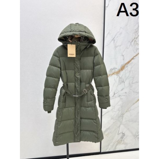 2025FW BURBERRY バーバリー ヴィンテージ感漂う一着 ダウンジャケット