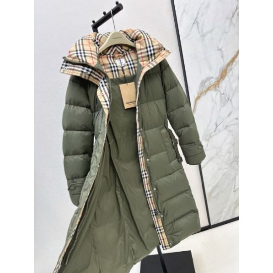 2025FW BURBERRY バーバリー ヴィンテージ感漂う一着 ダウンジャケット