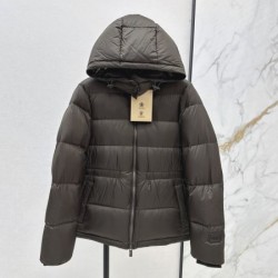 2025FW BURBERRY バーバリー 完売必至の人気アイテム ダウンジャケット