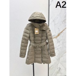 2025FW BURBERRY バーバリー ファッション性の高い一着 ダウンジャケット