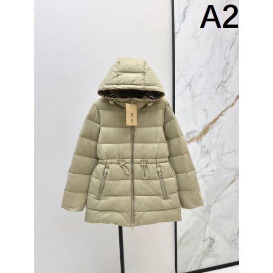 2025FW BURBERRY バーバリー カジュアル映えする着こなし ダウンジャケット