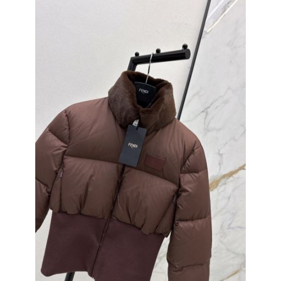 2025FW FENDI フェンデイ おしゃれ上級者の定番 ダウンジャケット
