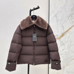 2025FW FENDI フェンデイ 今季特に注目の秋冬新作 ダウンジャケット