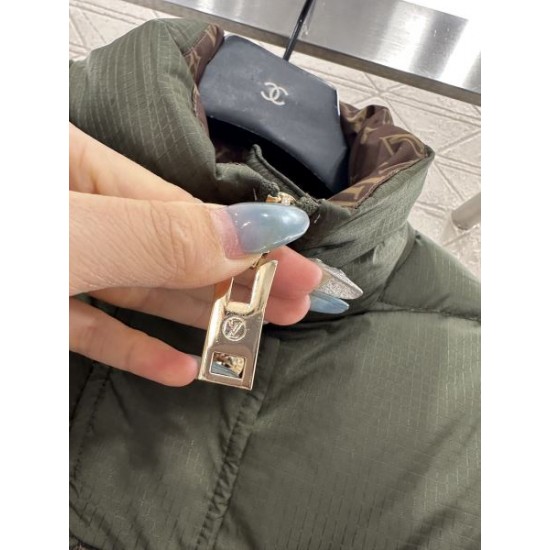 2025FW LOUIS VUITTON ルイヴィトン 冬のおしゃれを先取り ダウンジャケット
