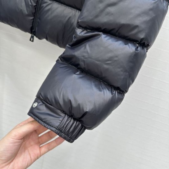2025FW MONCLER モンクレール 秋冬トレンドを先取り ダウンジャケット