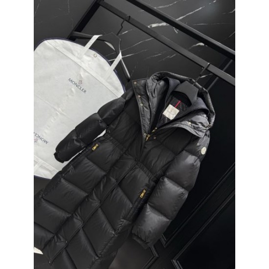 2025FW MONCLER モンクレール 自信を持っておすすめの一着 ダウンジャケット