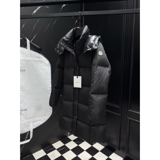 2025FW MONCLER モンクレール 人気急上昇の注目モデル ダウンジャケット