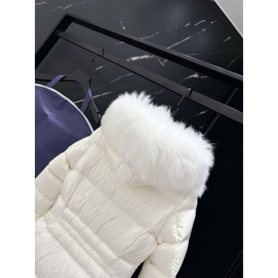 2025FW MONCLER モンクレール 今季セレブ愛用の新作 ダウンジャケット
