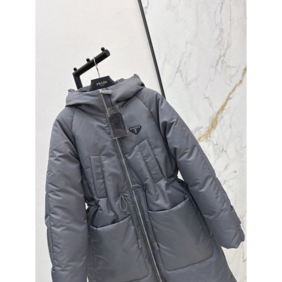 2025FW PRADA プラダ 秋冬の最新アイテム ダウンジャケット