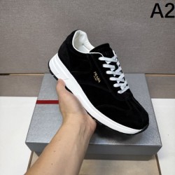 2025秋冬新作 PRADA プラダ メンズ カジュアルシューズ 大人の洗練スタイル