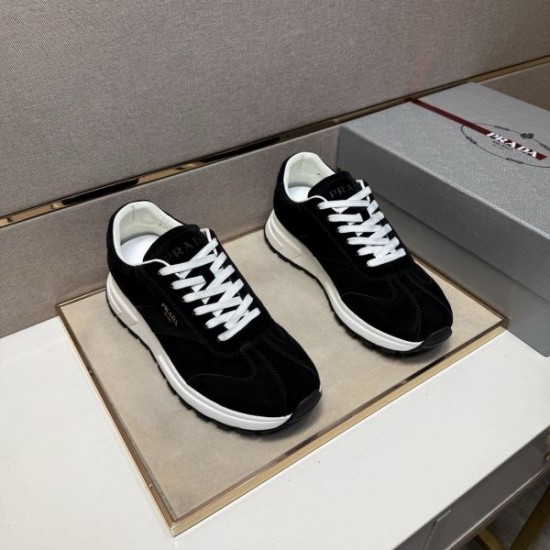 2025秋冬新作 PRADA プラダ メンズ カジュアルシューズ 大人の洗練スタイル