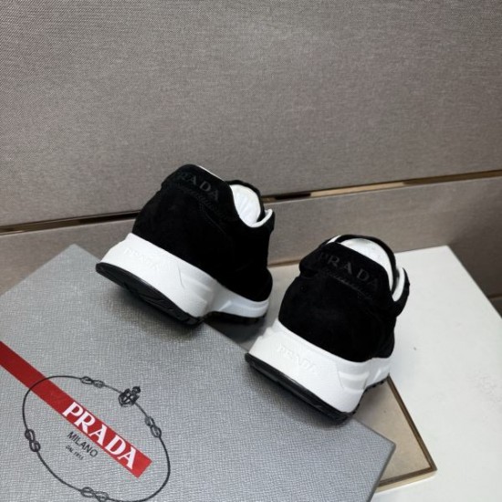2025秋冬新作 PRADA プラダ メンズ カジュアルシューズ 大人の洗練スタイル