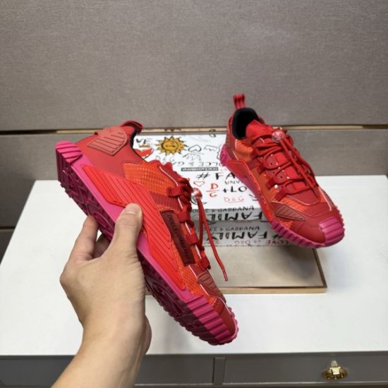 2025秋冬新作 DOLCE＆GABBANA ドルチェ＆ガッバーナ メンズ スニーカー 華やかで上品なデザイン