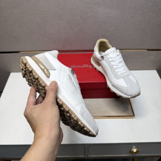 2025秋冬新作 FERRAGAMO サルヴァトーレ フェラガモ メンズ スニーカー 上質でおしゃれな印象