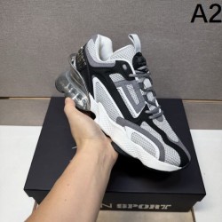 2025秋冬新作 PHILIPP PLEIN フィリッププレイン メンズ スニーカー 大人の魅力漂う上品な質感