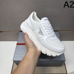 2025秋冬新作 PRADA プラダ メンズ スニーカー 冬シーズンの注目トレンド特集