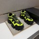 2025秋冬新作 PRADA プラダ メンズ スニーカー 最新デザイン 一目惚れ必至の一足