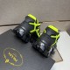 2025秋冬新作 PRADA プラダ メンズ スニーカー 最新デザイン 一目惚れ必至の一足