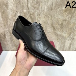 2025秋冬新作 FERRAGAMO サルヴァトーレ フェラガモ メンズ用 ビジネスシューズ シンプルで洗練された逸品