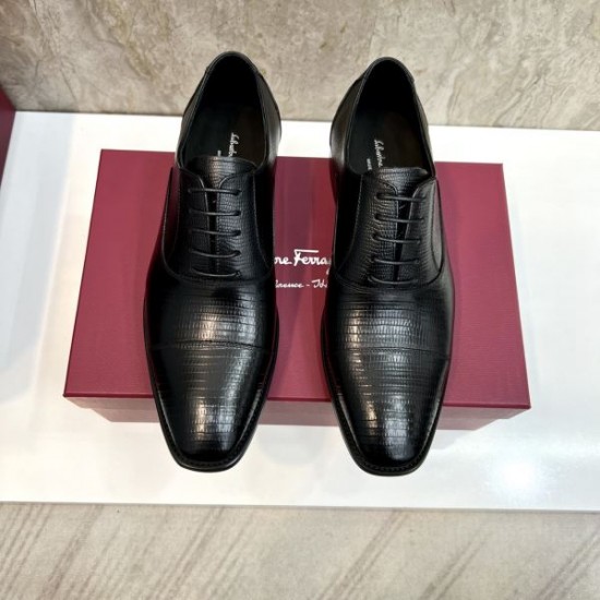 2025秋冬新作 FERRAGAMO サルヴァトーレ フェラガモ メンズ用 ビジネスシューズ シンプルで洗練された逸品