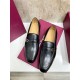 2025秋冬新作 FERRAGAMO サルヴァトーレ フェラガモ メンズ用 ビジネスシューズ 贈り物にも最適な上質感
