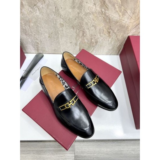 2025秋冬新作 FERRAGAMO サルヴァトーレ フェラガモ メンズ用 ビジネスシューズ 大人の魅力を引き立てる逸品