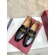 2025秋冬新作 FERRAGAMO サルヴァトーレ フェラガモ メンズ用 ビジネスシューズ 大人の魅力を引き立てる逸品