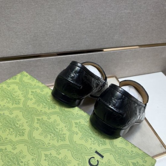 2025秋冬新作 GUCCI グッチ メンズ用 ビジネスシューズ 売切れ必至の新作