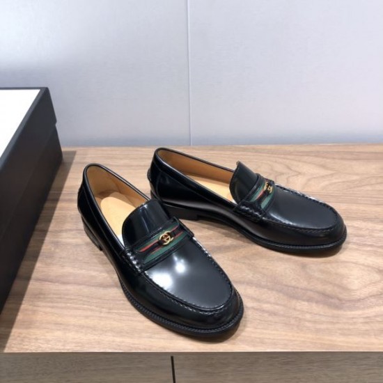 2025秋冬新作 GUCCI グッチ メンズ用 ビジネスシューズ 上品さ漂う洗練デザイン