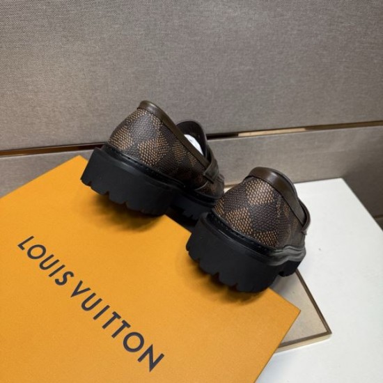 2025秋冬新作 LOUIS VUITTON ルイヴィトン メンズ用 ビジネスシューズ 雑誌掲載の注目モデル