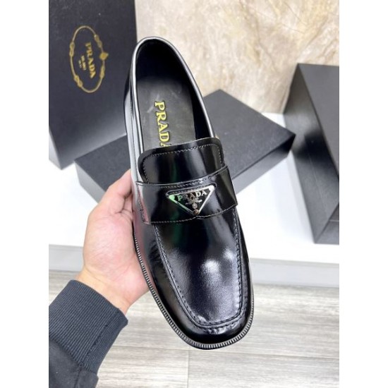 2025秋冬新作 PRADA プラダ メンズ用 ビジネスシューズ VIP価格でお得にGET