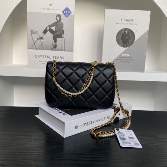 2025FW CHANEL シャネル レディースバッグ ショルダーバッグ トレンド最先端の一品
