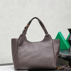 2025FW MIU MIU ミュウミュウ レディース トートバッグ 見逃せない今冬注目新作
