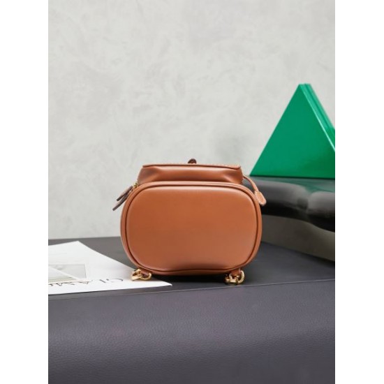2025FW MIU MIU ミュウミュウ レディースバッグ バックパック カジュアル感強めの旬デザイン